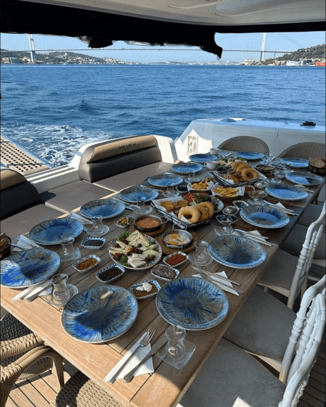 Ege Koylarında Huzur